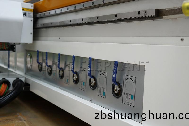 排鑽包(bao)開料機